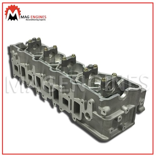 Bare cylinder head with - with, gasket