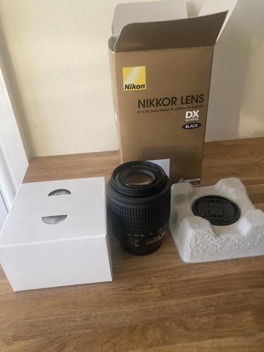 Nikon nikkor 55 200mm - dx,