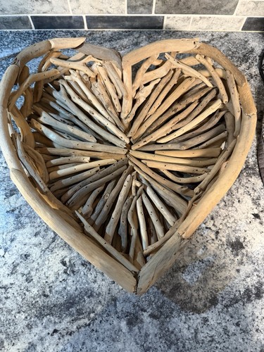 Driftwood heart beach - driftwood, shore