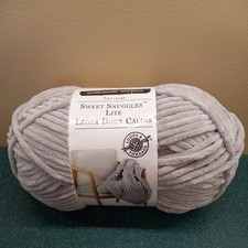 Loops & Threads Sweet Snuggles