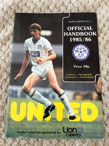 Leeds united official handbook - united,
