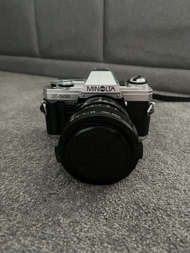 Minolta 300 35mm slr - x-300,