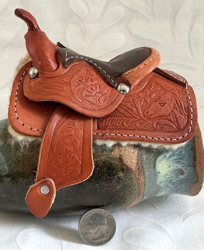 Vtg genuine leather mini horse - vtg,