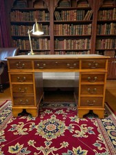 Reproduction Yew Wood Pedestal