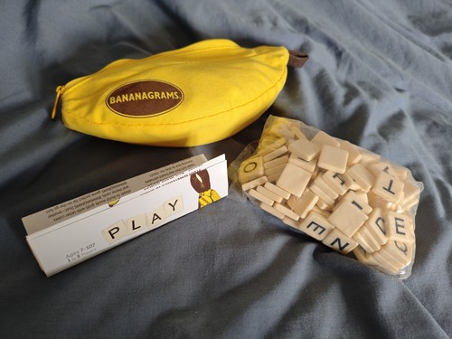 Bananagrams travel size word - travel,