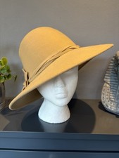 Ladies John Lewis 100% Wool