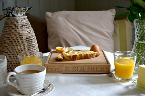 Personalised oak egg - personalised,
