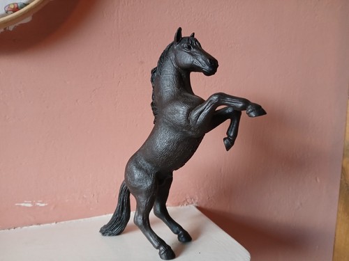 Schleich rearing mustang - schleich,