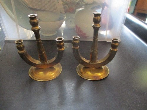Pair brass three - brass, arm