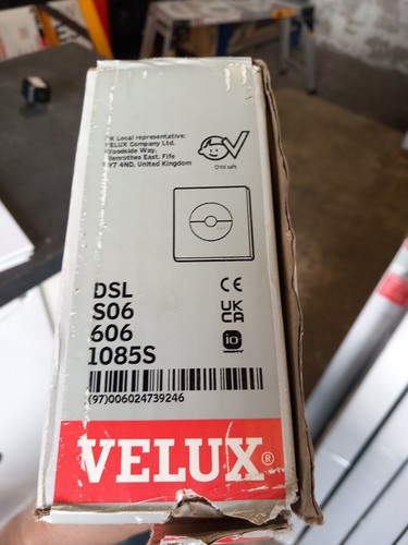 Genuine velux solar blind dsl - genuine, blind.