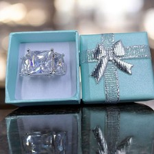 Swarovski Three Stone White