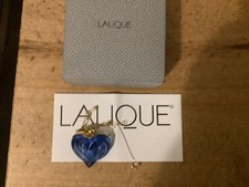 Lalique romantic entwined blue crystal glass hearts 9 ct gold pendant with chain