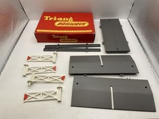 TRI-ANG OO GAUGE R70 LEVEL