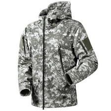 Men’s Camo Soft Shell Jacket