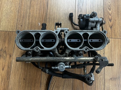 Yamaha 5vy mikuni throttle - 5vy,