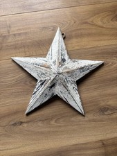 Wooden Distressed Barn shabby