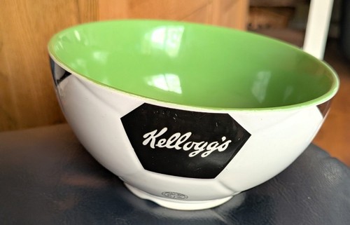 Kelloggs 2004 green bowl deep - bowl,