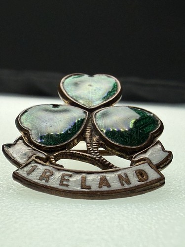 Vintage badge shamrock - vintage,