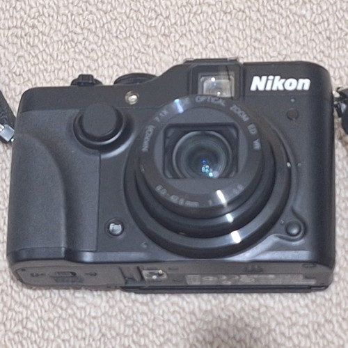 Nikon coolpx p7100 compact - "nikon, p7100"