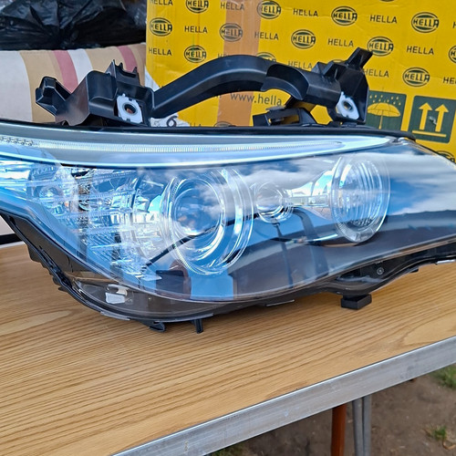 Hella xenon adaptive - bi-xenon,
