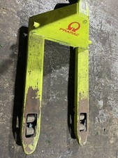 hand pallet pump truck used. 2500kg