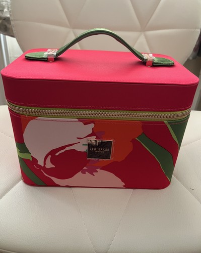 Ted baker london red beautiful - ted,
