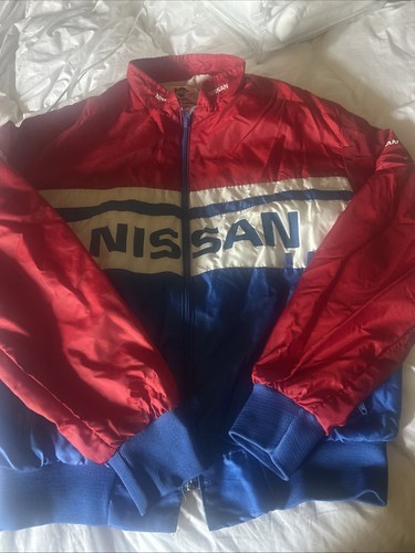 Vintage nissan red white - 80's,