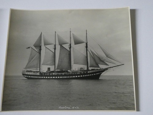 Fantome schooner yacht - fantome, r.y.s