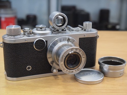 1950 leica 35mm camera - leica,