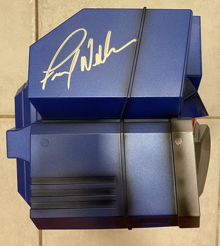 Frank welker auto signed - welker,