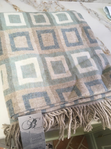 Bnwt bronte moon - bnwt, by
