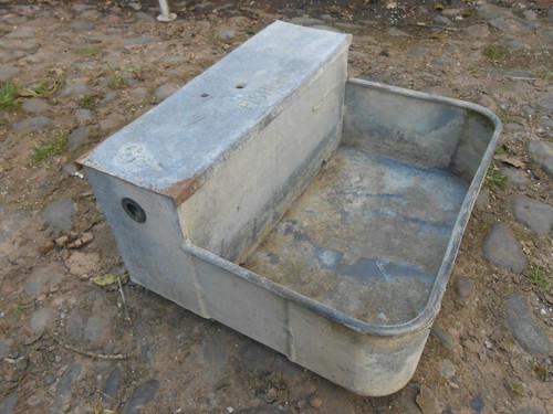 Used rustic galvanised wall - rustic,