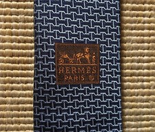 Superb Hermès Faconnee woven