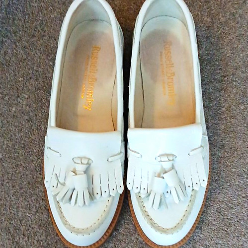 Russell bromley white - bromley,