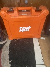 Spit Pulsa 40P+ Cordless Gas Nailer SPI40P Never Been Used