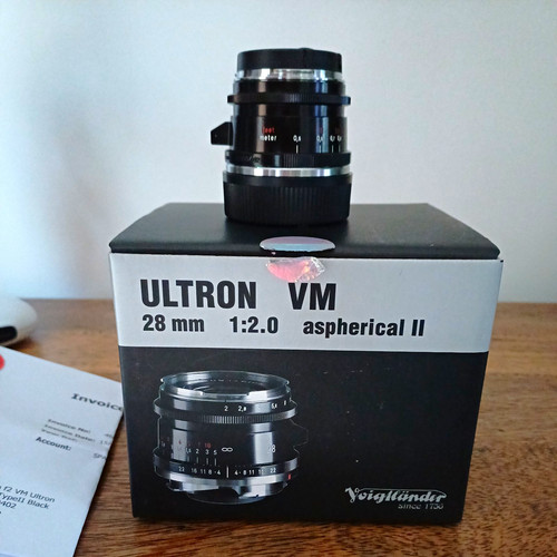 Voigtländer ultron 28mm - ultron, vm