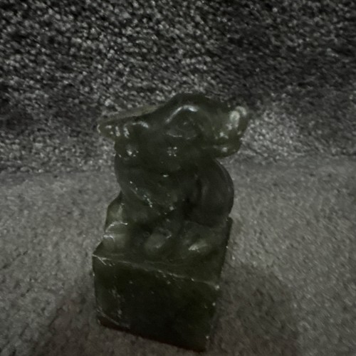 Chinese jade hardstone carved - jade/hardstone,