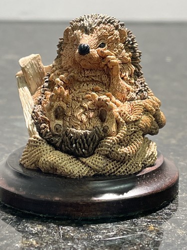 Country artists hedgehog - artists,