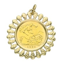 1982 Yellow Gold Half Sovereign Coin Pendant - 6.6g