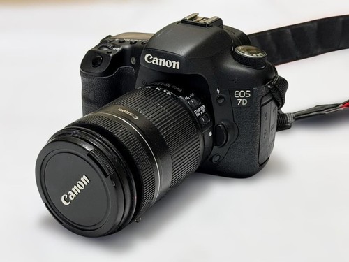 Canon eos digital slr - 7d,