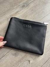 Zoeva travel poach. Great for