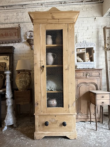 Antique pine farmhouse - pine,