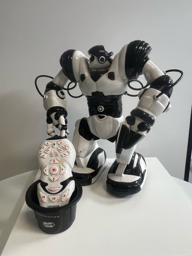Wowwee robosapien 2004 - 2004, inch