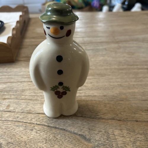 Peregrine pottery snowman - peregrine,