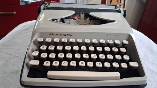 Remington compact portable - compact,