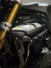 TRIUMPH SPEED TRIPLE 1200
