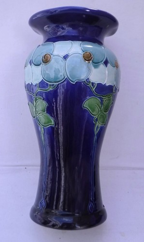 Burmantofts faience large - faience,