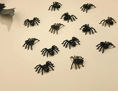 Small black plastic - black,