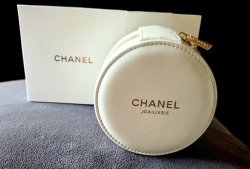 Chanel joaillerie round white - joaillerie,