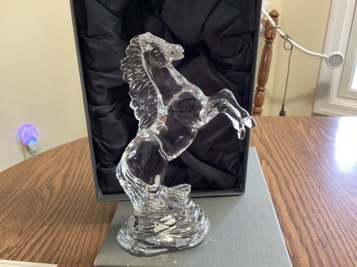 Waterford crystal rearing - ,